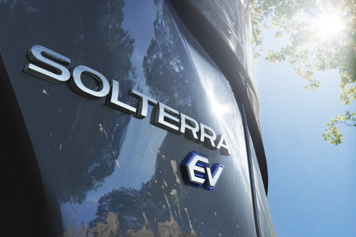 2023-Subaru-Solterra-11